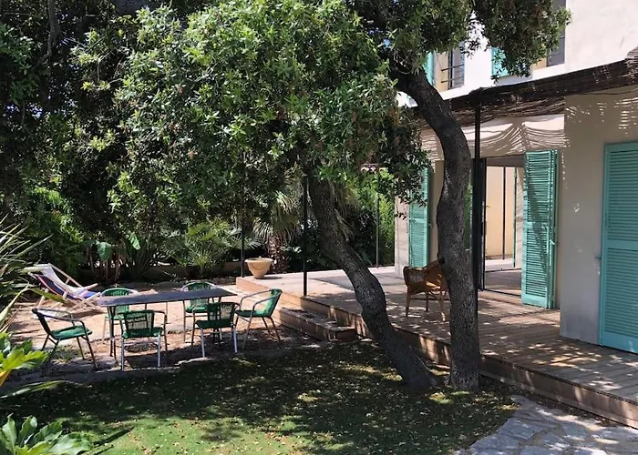 La Des Salants La Capte Presqu'ile De Giens *